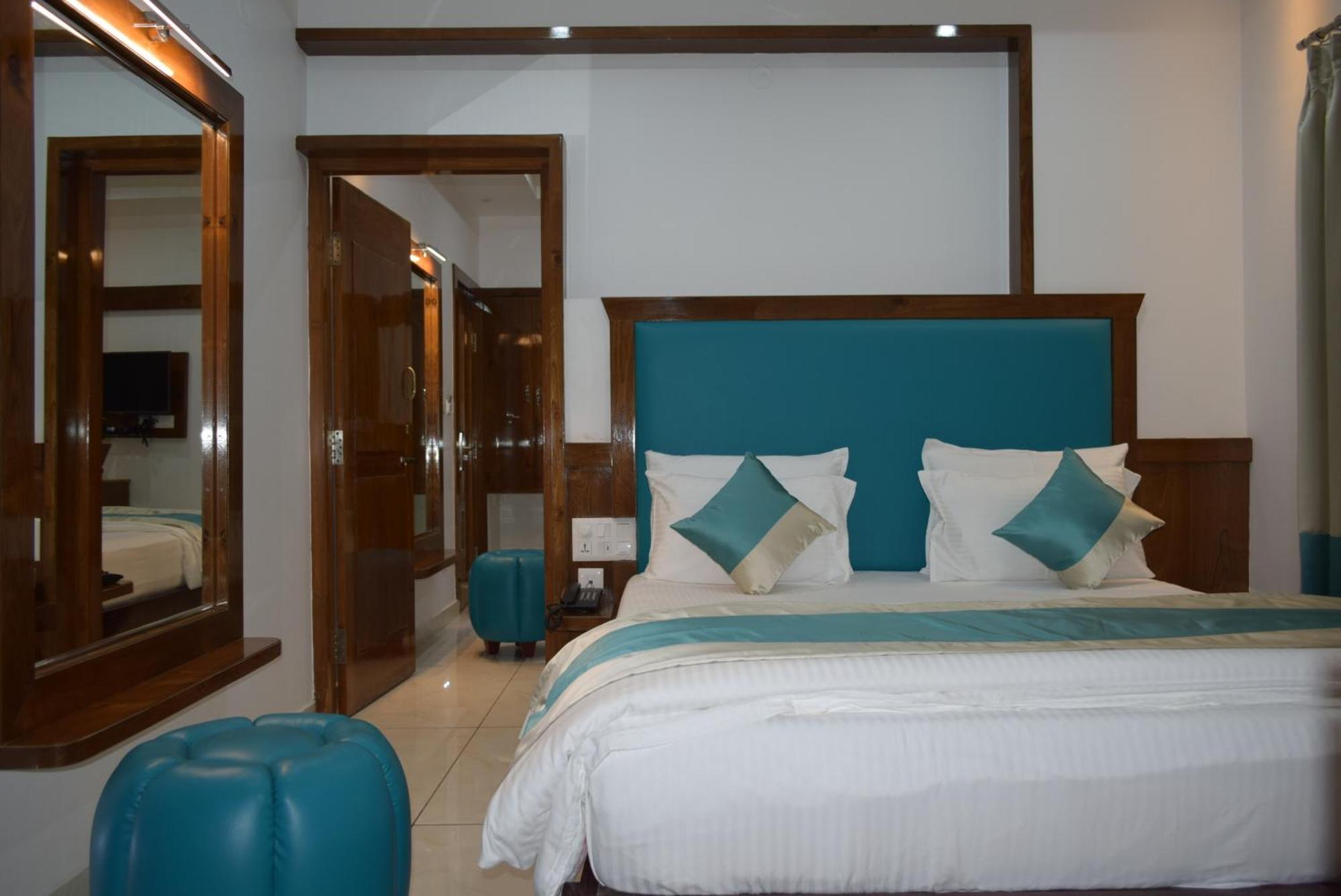 Hotel Lok Sagar Mysore Luaran gambar