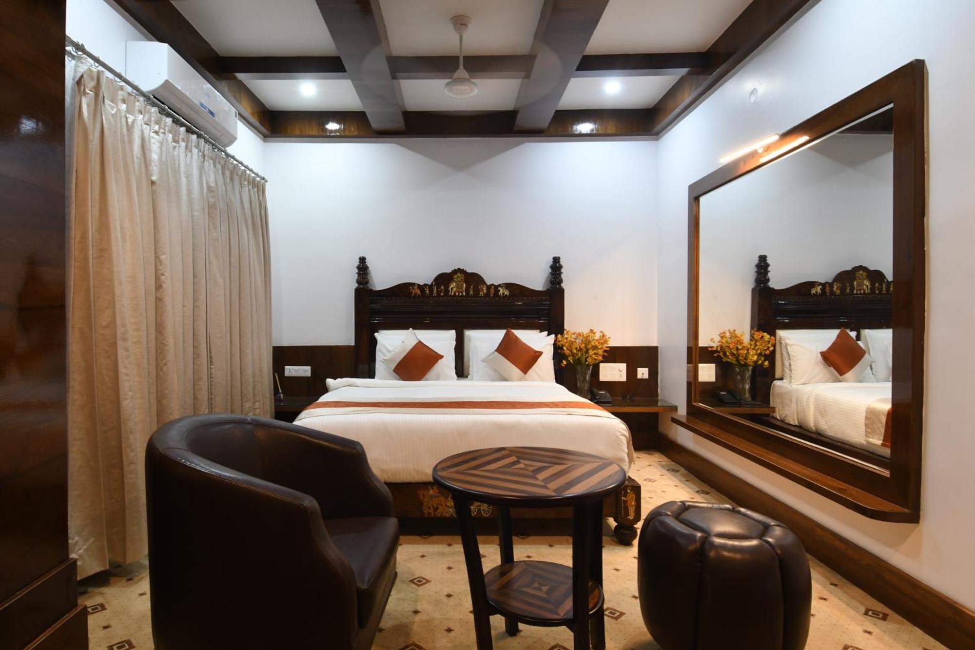 Hotel Lok Sagar Mysore Luaran gambar